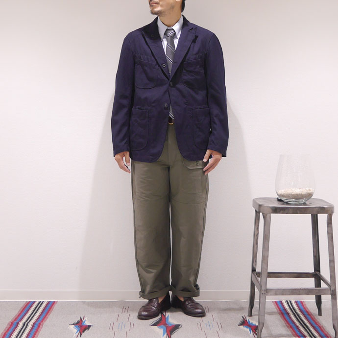 コットンダブルクロスの経年変化が楽しみなENGINEERED GARMENTS