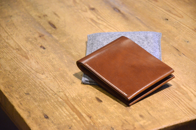 CORDOVAN WALLET “KREIS”   Explorer