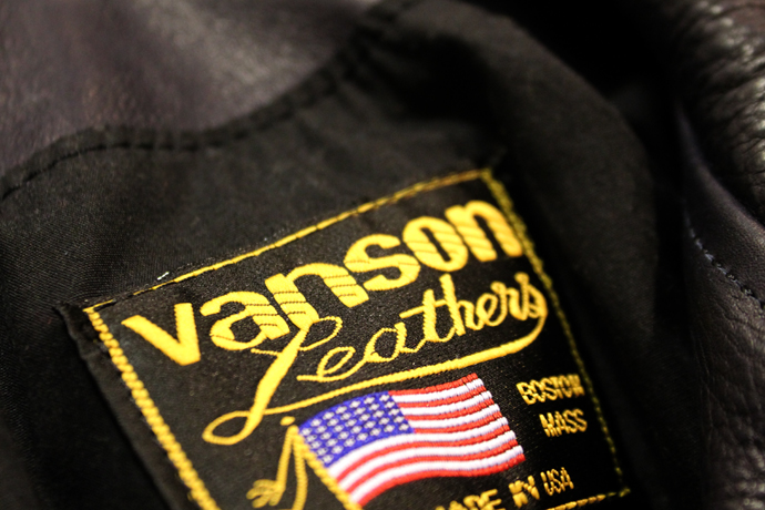 Vanson001