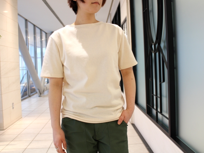 BANDOL バンドール　S/S HEAVY JERSEY BOATNECK　ボートネック　半袖　Tシャツ　フランス　フランス製　ヘビージャージー　春夏　カットソー　上品　インポート　セレクトショップ　ラシック　名古屋　EXPLORER WORKS 白　黒　グレー　生成り　クリーム　ネイビー　青　BLANC NAVY NOIR ECRU GRIS CHINE