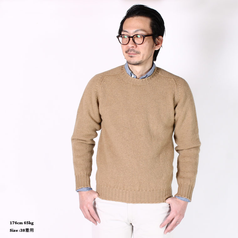 JAMIESON'S (ジャミーソンズ) SHETLAND PLAIN SADDLE SHOULDER CREW NECK ELBOW SUEDE  PATCH - 337_OATMEAL_17_BROWN SUEDE